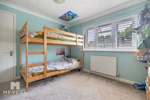 Bedroom - click for photo gallery